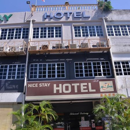 Nice Stay Hotel ราอุบ ภายนอก รูปภาพ